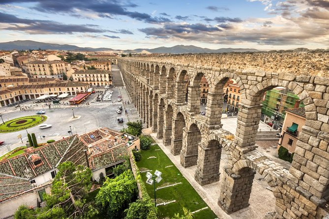 Full Day Tour Ávila and Segovia from Madrid with Tickets to Monuments Included