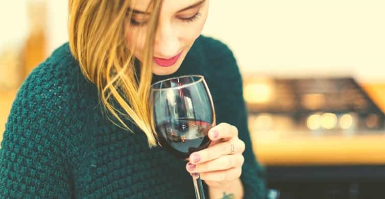 From Madrid: Toledo Tour with Wine Tasting and 7 Monuments