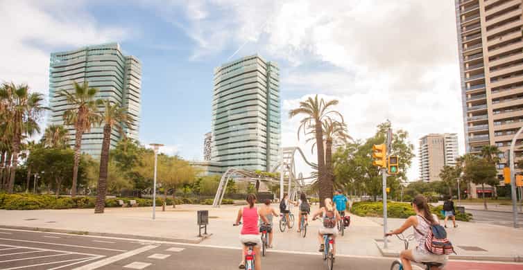 Barcelona: City Sights Highlight Bike Tour