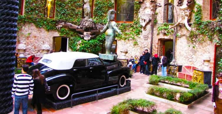 Full-Day Salvador Dalí Tour from Barcelona