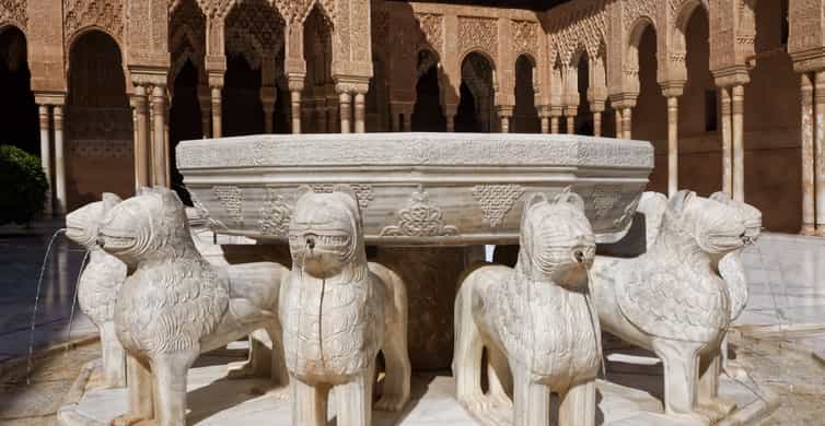 From Seville: Granada and Alhambra Full-Day Tour with Ticket