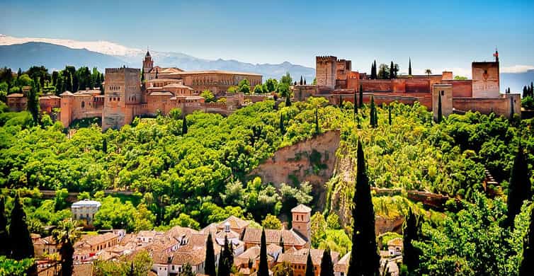 Granada: Full-Day Trip from Seville with Transfers