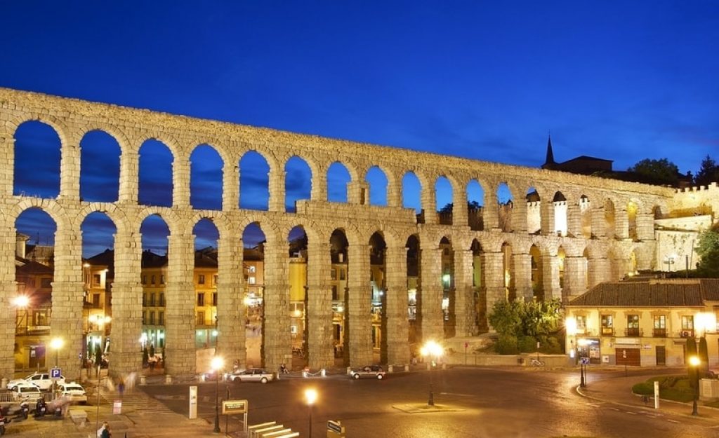 aqueduct-of-segovia
