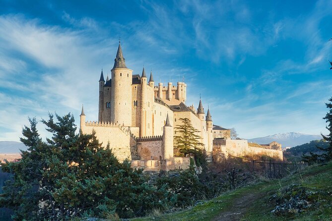 Segovia and Avila Guided Day Tour From Madrid including visit to the Alcazar