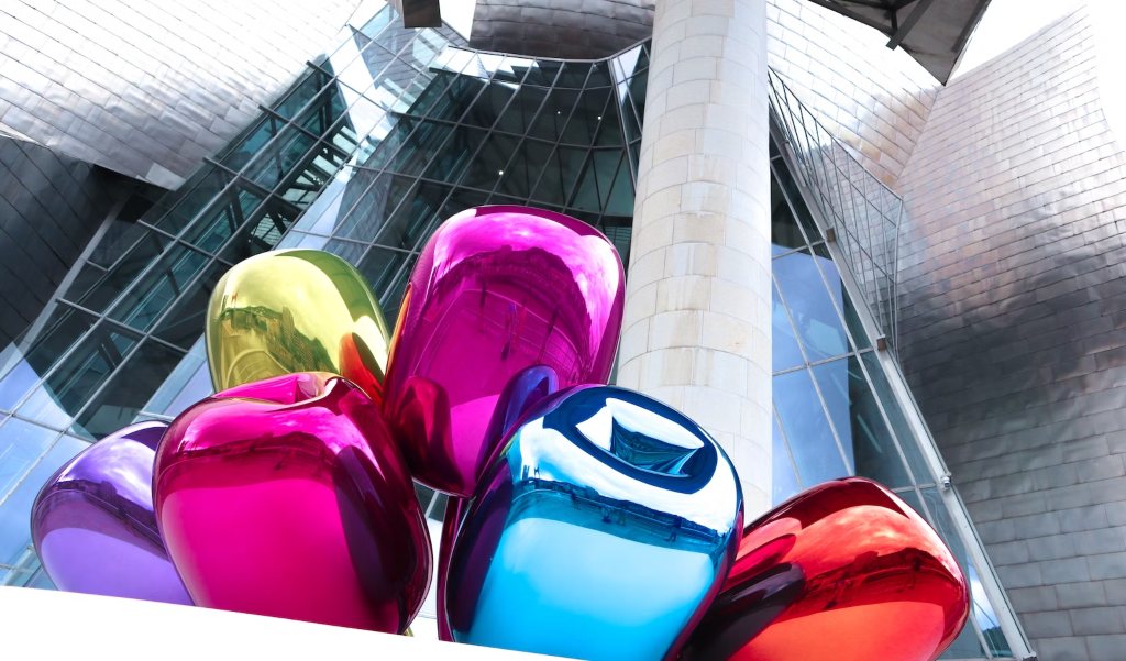 Image-of-colorful-tulips-in-guggenheim