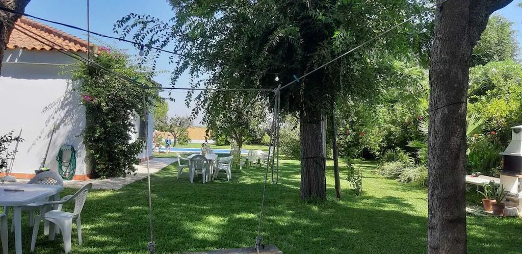 Country house with pool in Seville