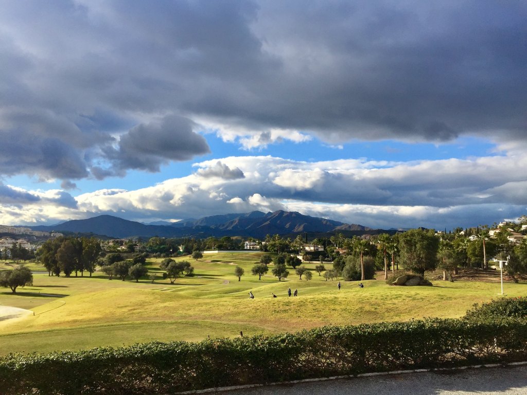 golf course in elviria