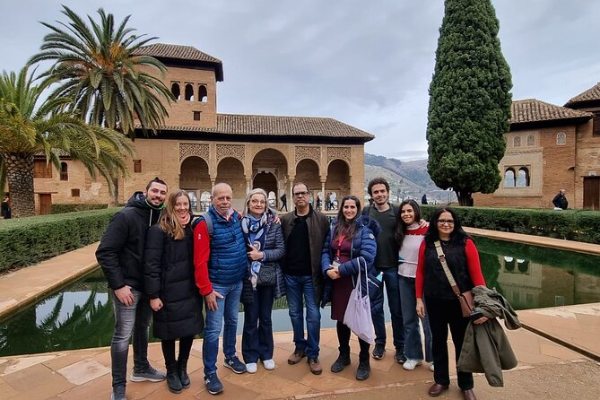 Alhambra and Generalife Private Guided Tour in Granada