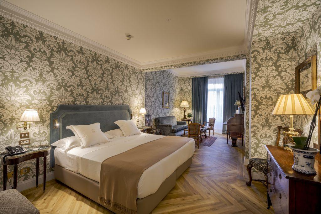 Room in Hotel Orfila in Madrid with white and brown linen