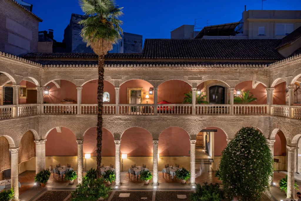 Hotel Palacia de Santa Paula