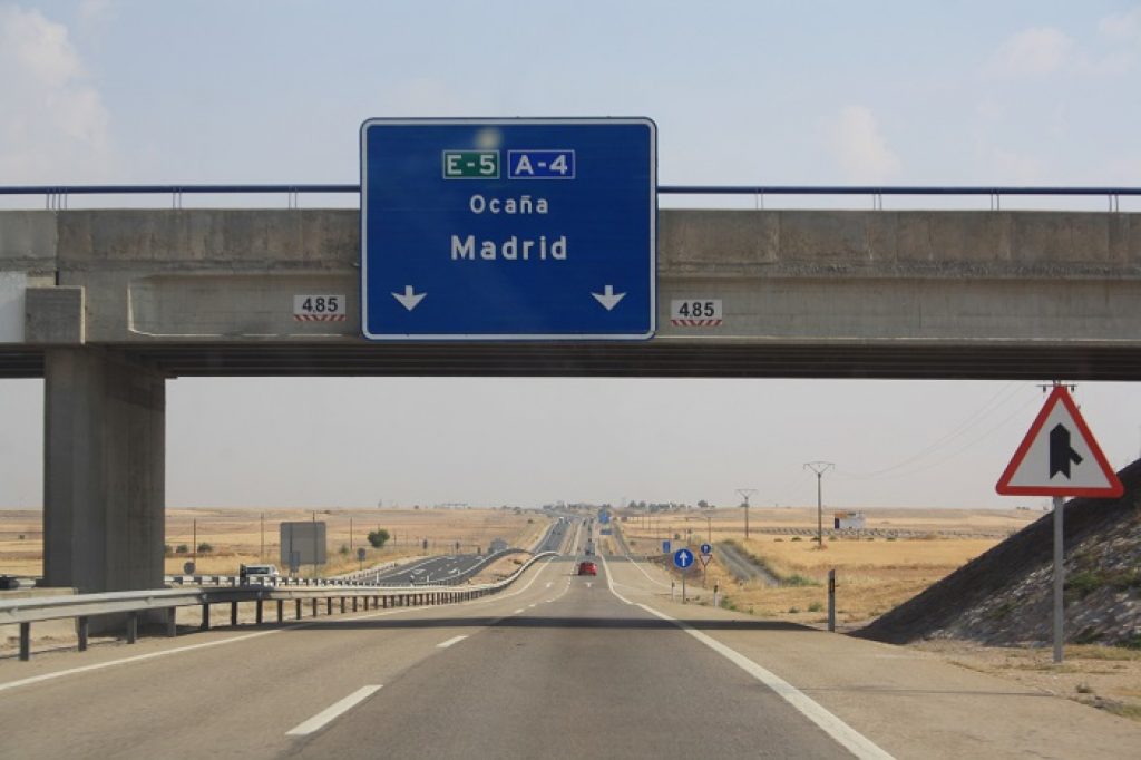 road-trip-with-rental-car