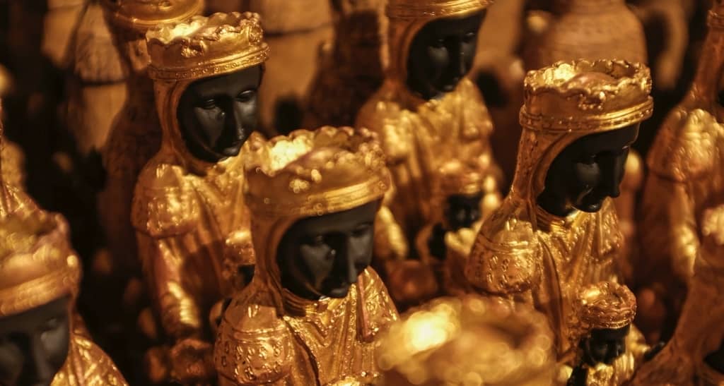 Gift statues of the Virgin Mary at Montserrat