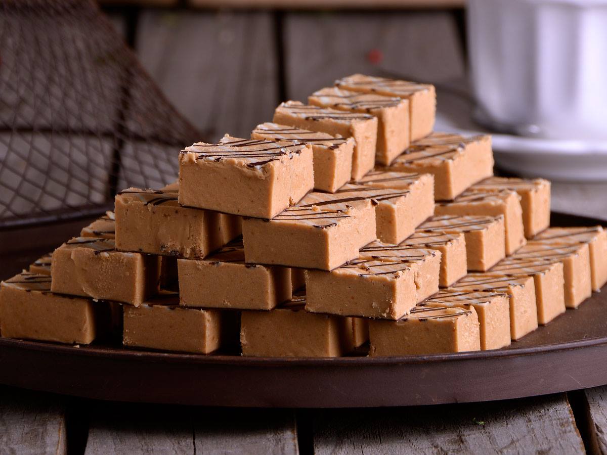 Nougat, Turrón de Jijona