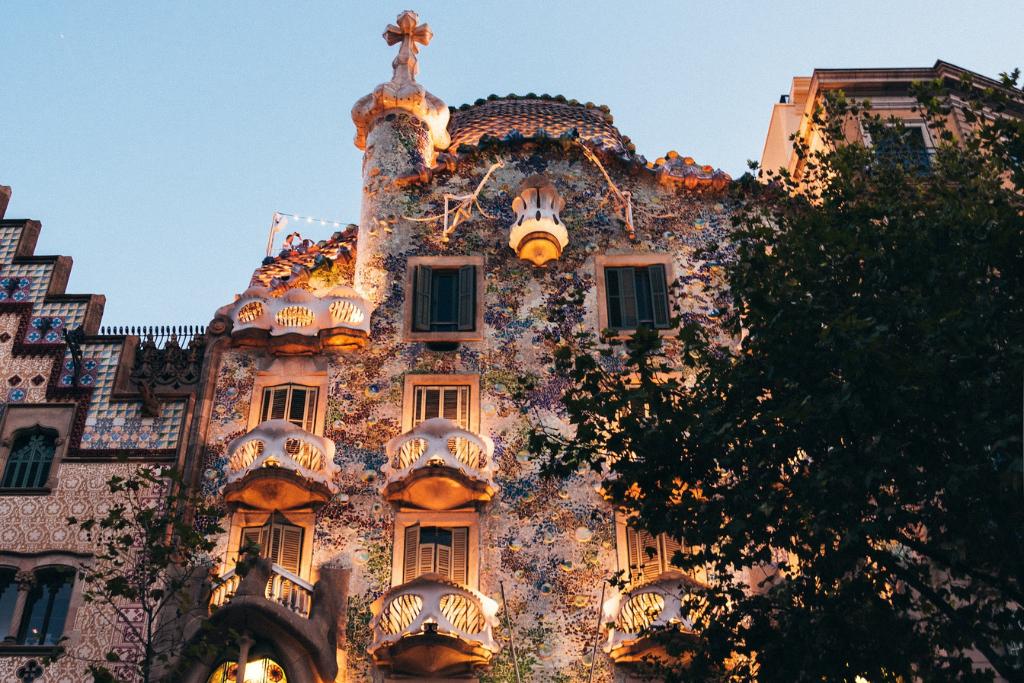 Paseo Gracia house in Barcelona