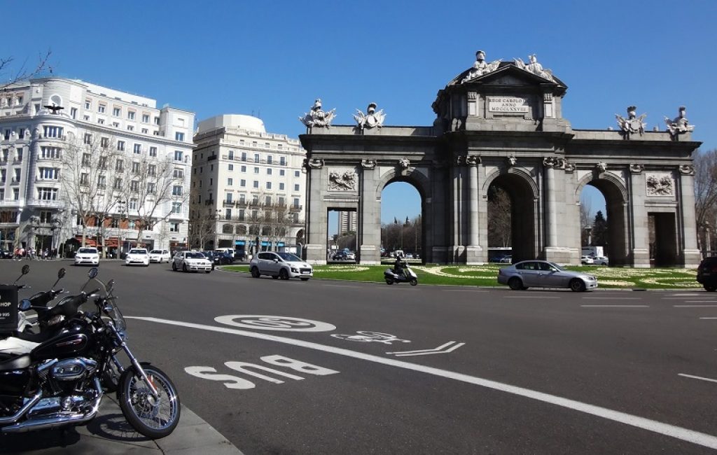 view-of-plaza-in-madrid