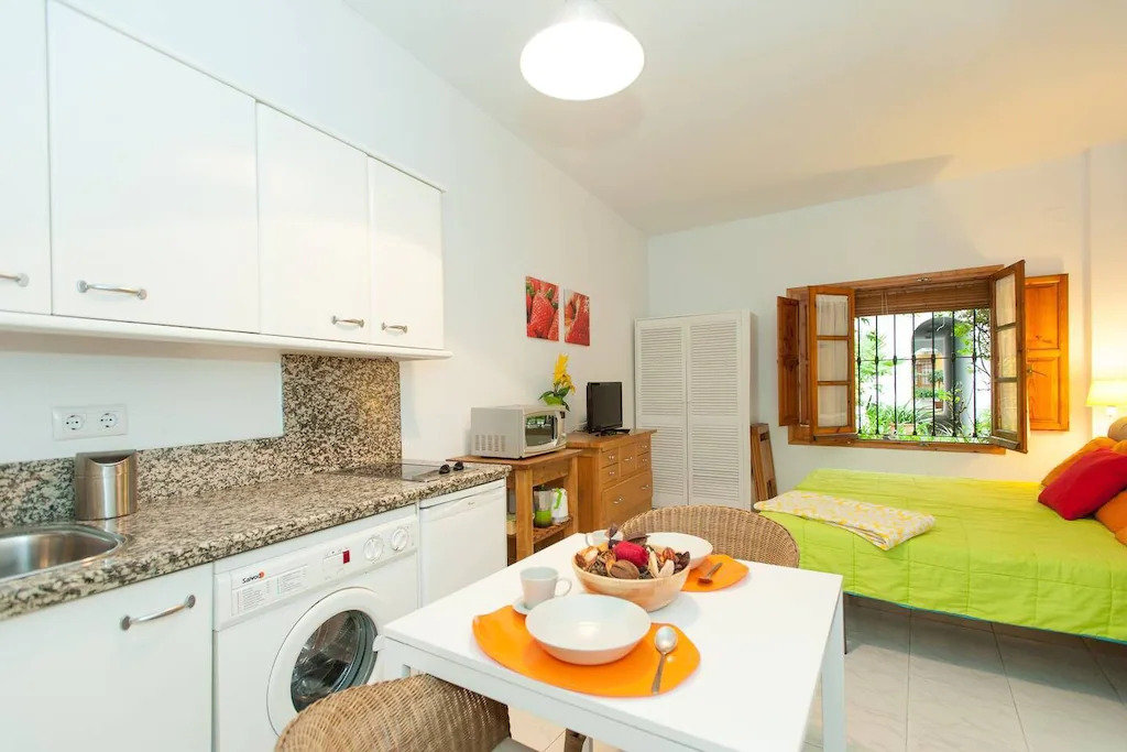 Studio in Seville city center