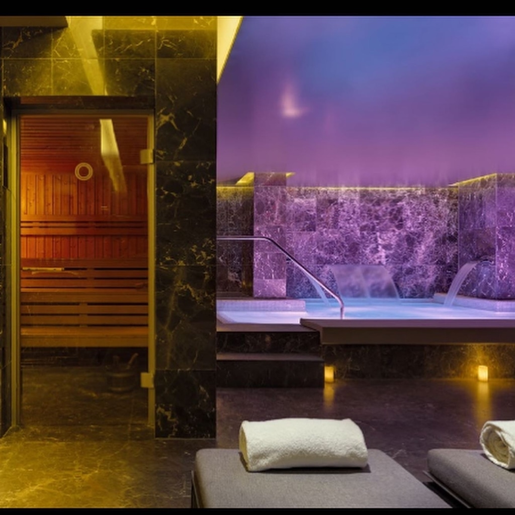 The One Barcelona hotel spa with hot tub and sauna