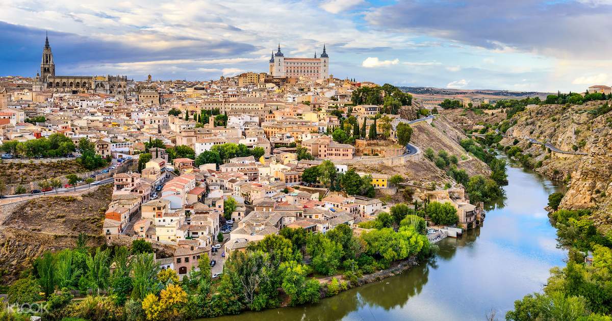 Toledo and Segovia Full Day Tour from Madrid