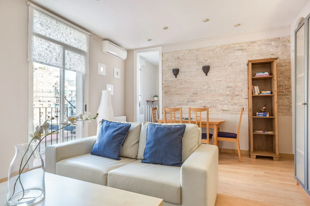 bright-spacious-family-flat